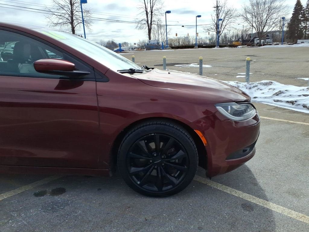 2016 Chrysler 200 S