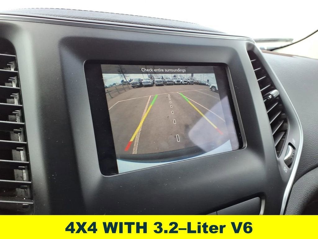 2019 Jeep Cherokee Latitude