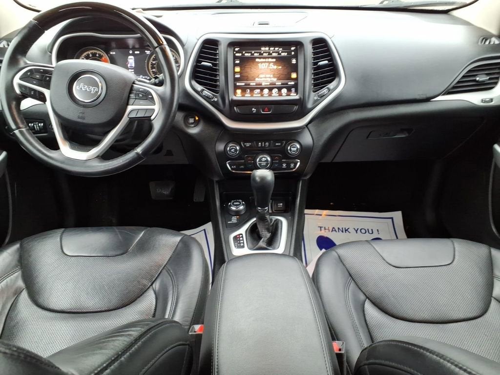 2018 Jeep Cherokee Overland