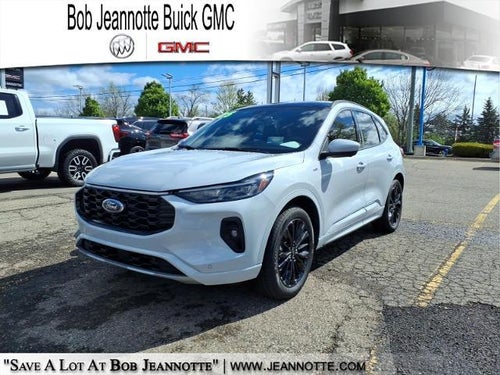 2025 Ford Escape ST-Line Elite