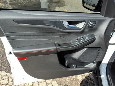 2025 Ford Escape ST-Line Elite