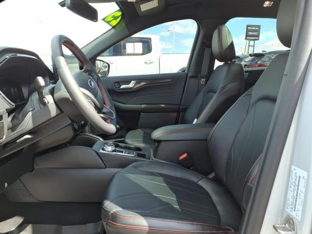 2025 Ford Escape ST-Line Elite