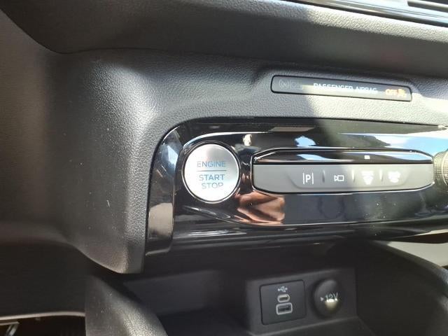 2025 Ford Escape ST-Line Elite