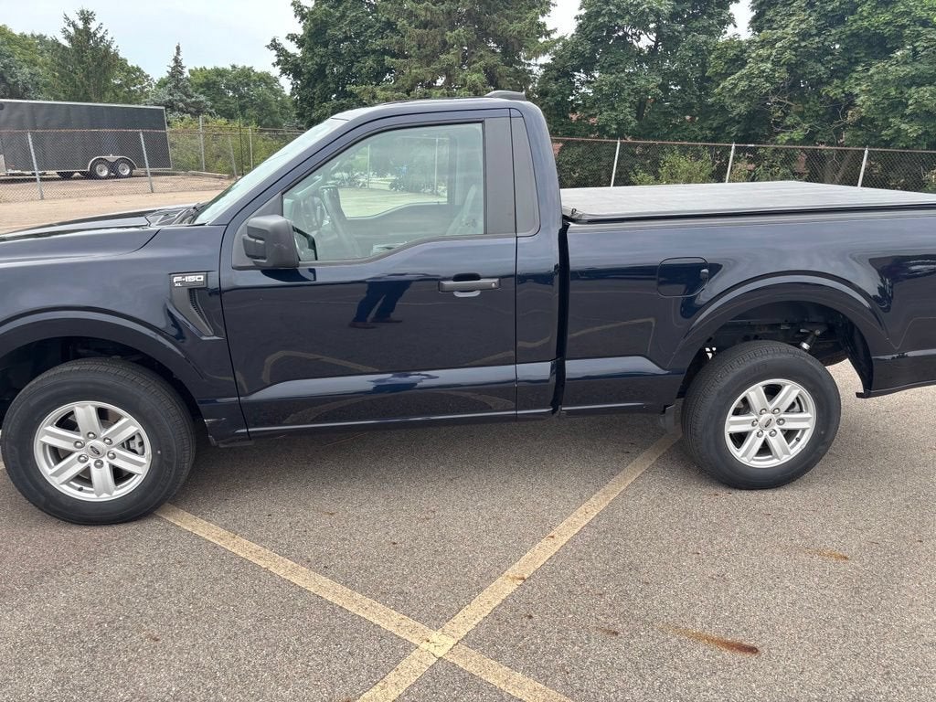 2022 Ford F-150 Base