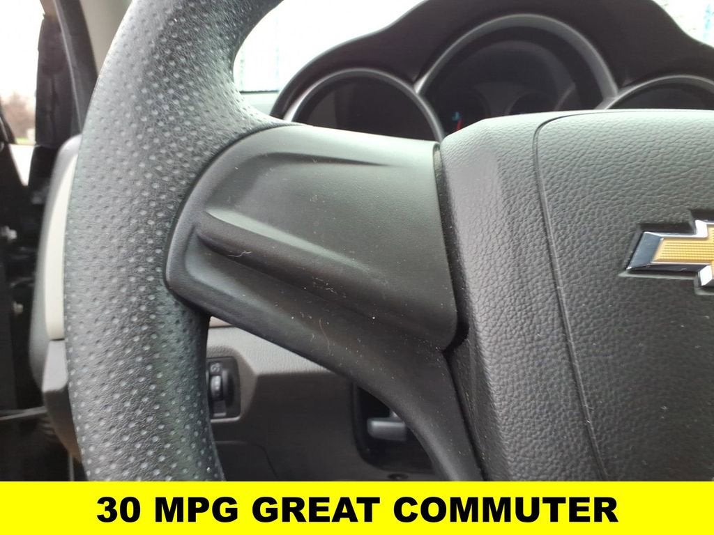 2013 Chevrolet Cruze LS