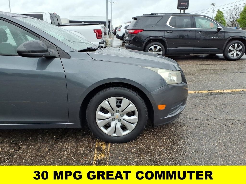 2013 Chevrolet Cruze LS
