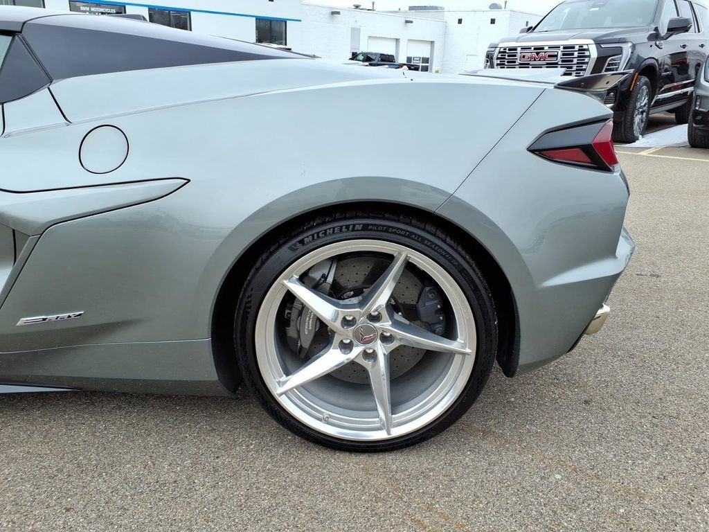 2024 Chevrolet Corvette E-Ray 2LZ