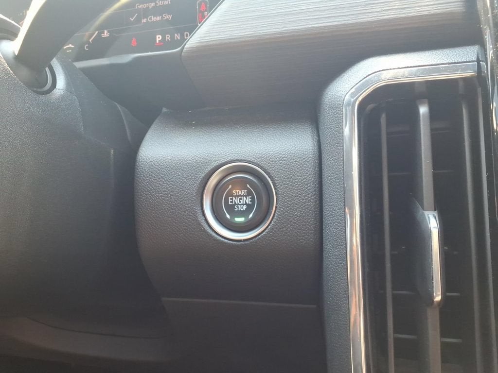 2024 GMC Acadia FWD Denali