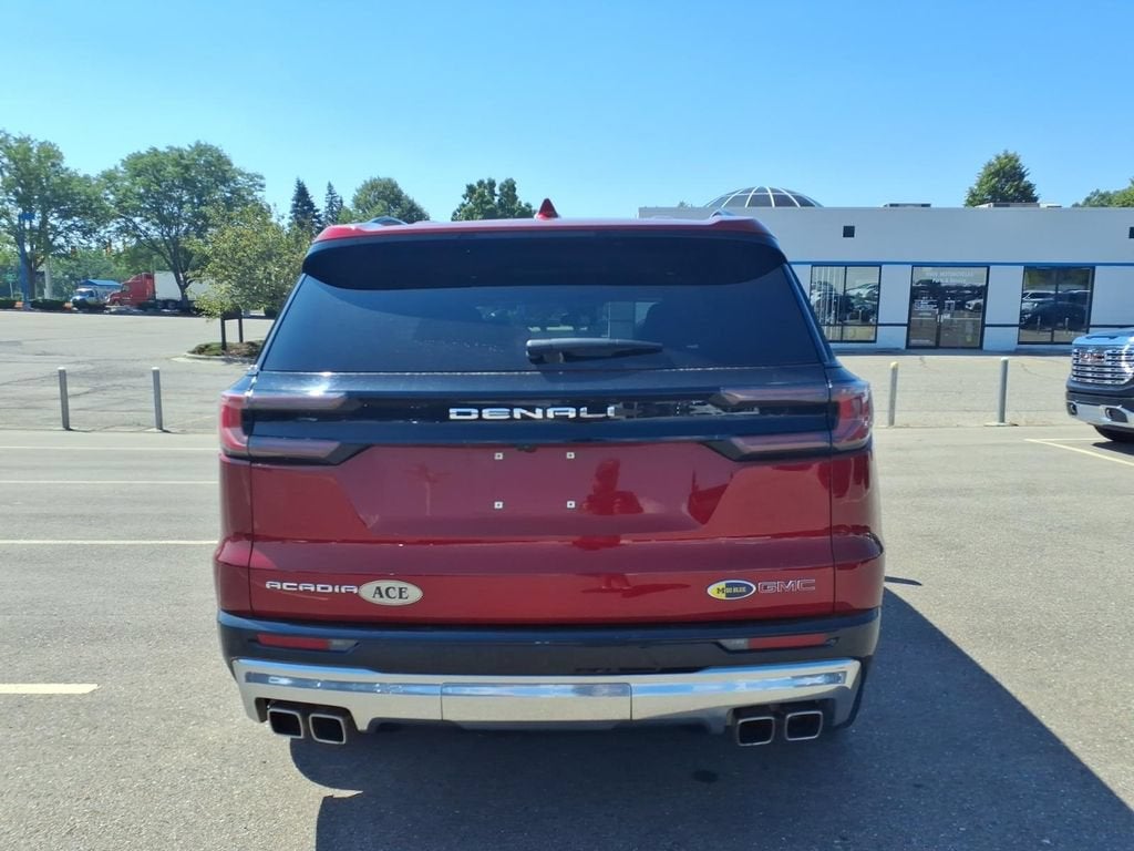 2024 GMC Acadia FWD Denali
