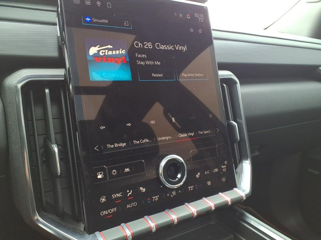 2024 GMC Acadia AWD AT4