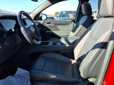 2024 GMC Acadia AWD AT4