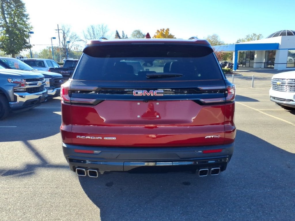 2024 GMC Acadia AWD AT4