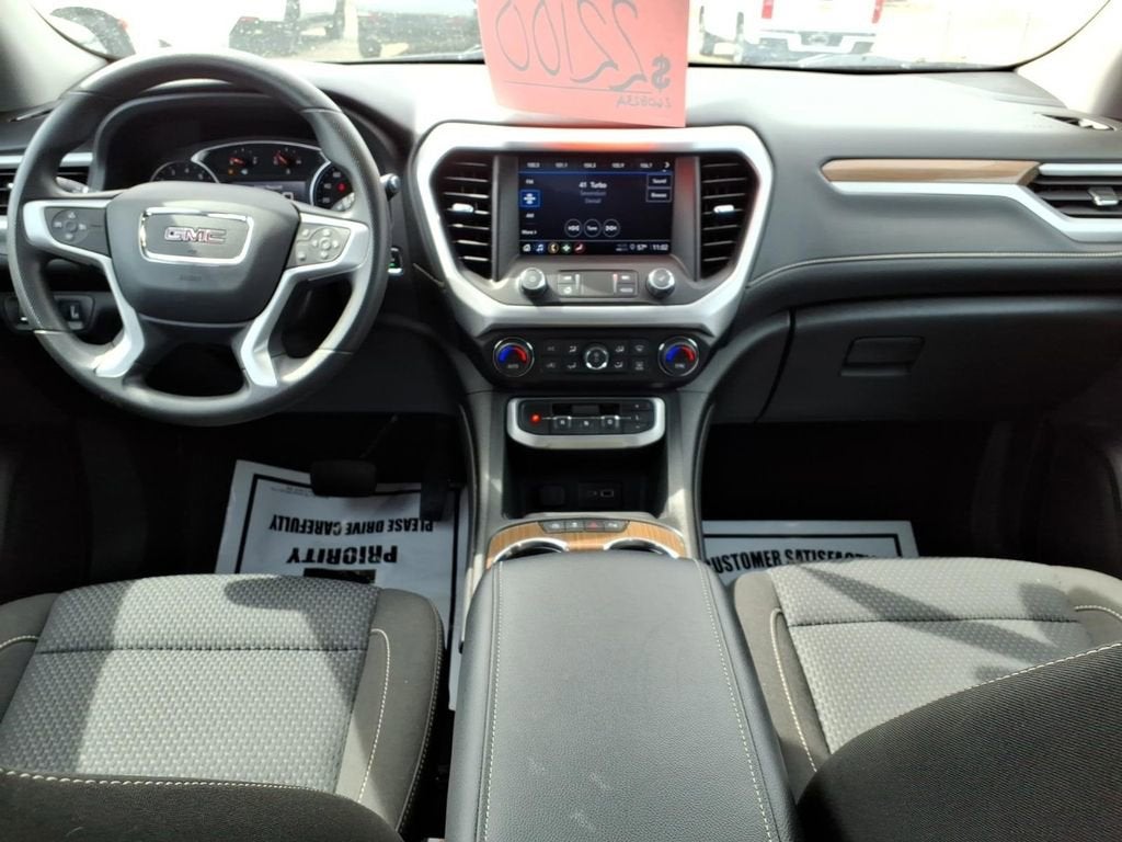 2021 GMC Acadia SLE
