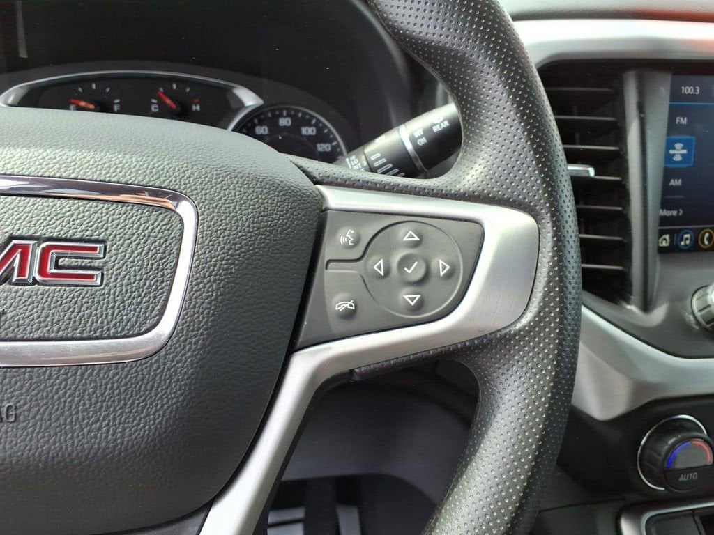 2021 GMC Acadia SLE