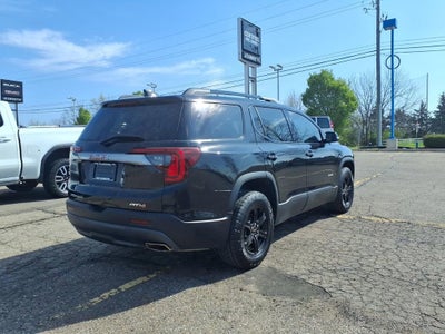 2023 GMC Acadia AT4