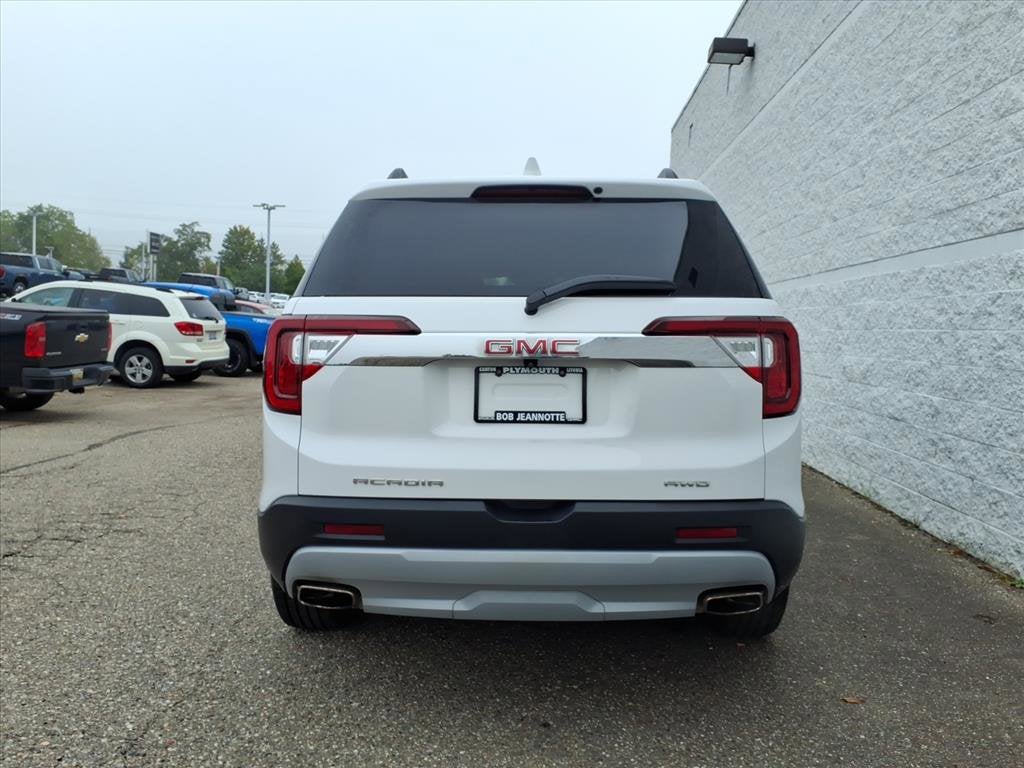2023 GMC Acadia SLE