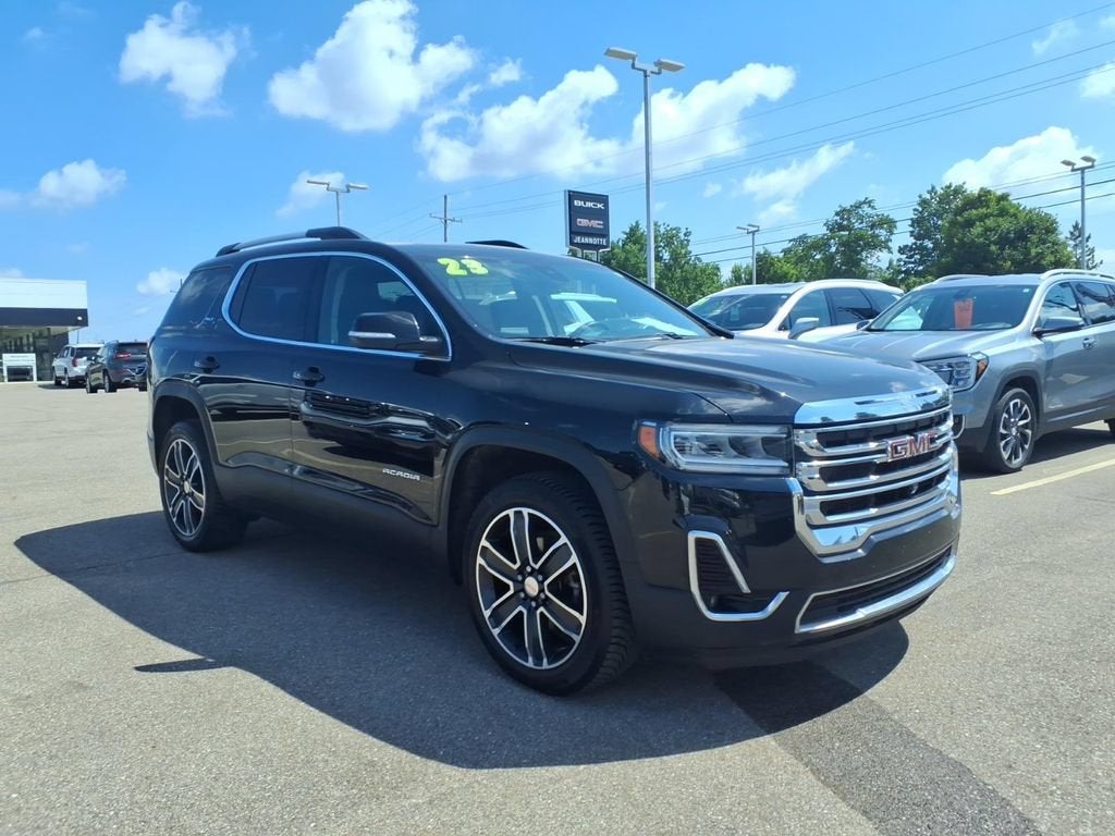 2023 GMC Acadia SLT