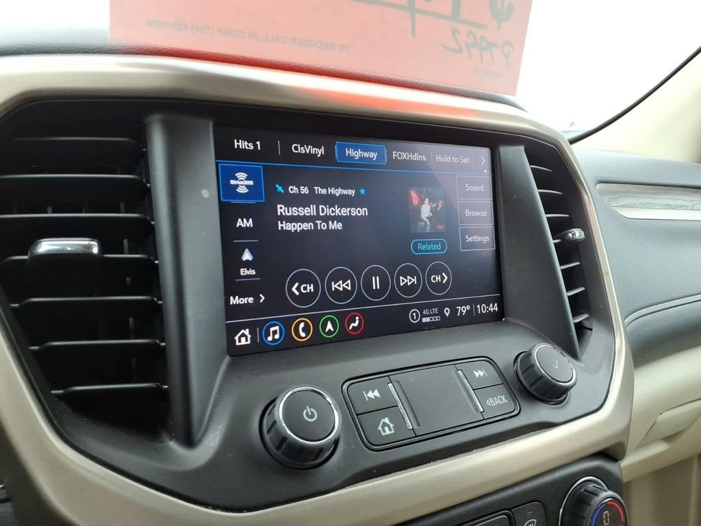 2023 GMC Acadia Denali