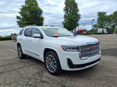 2023 GMC Acadia Denali
