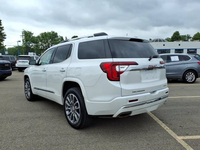 2023 GMC Acadia Denali
