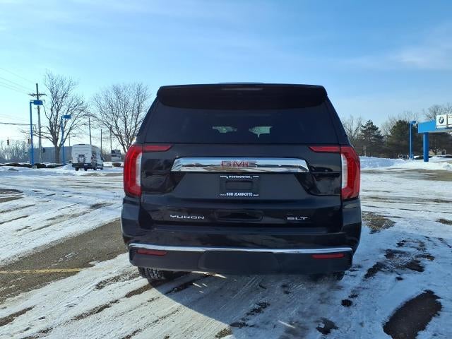 2023 GMC Yukon SLT