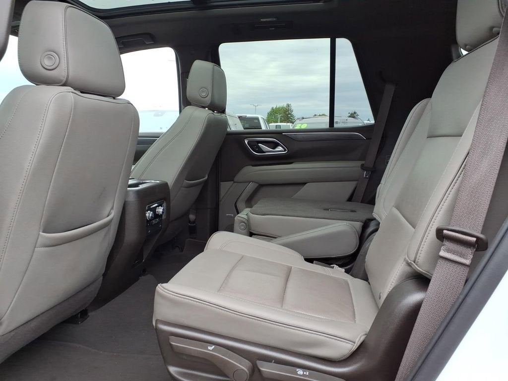 2022 GMC Yukon SLT