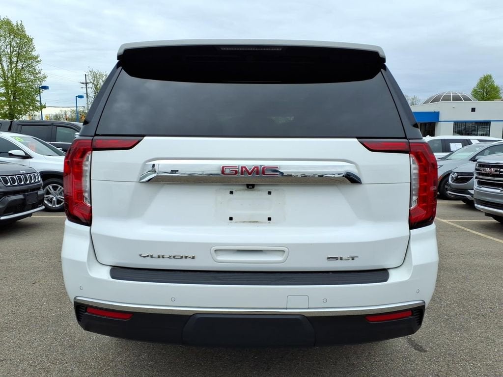 2022 GMC Yukon SLT