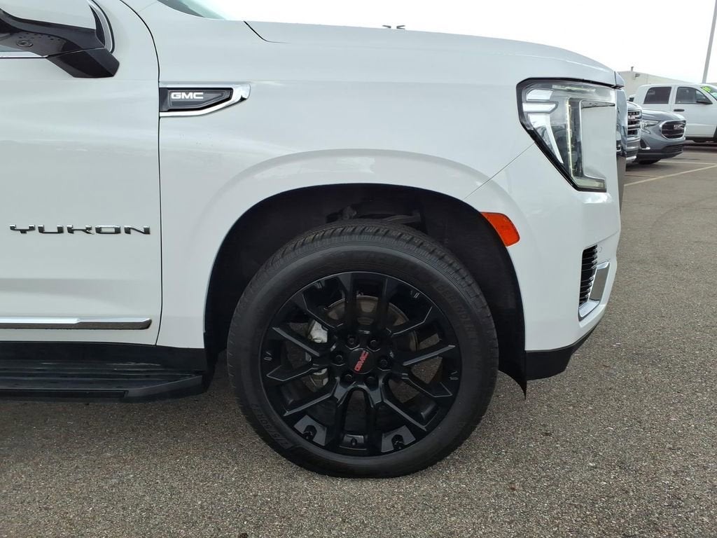 2022 GMC Yukon SLT