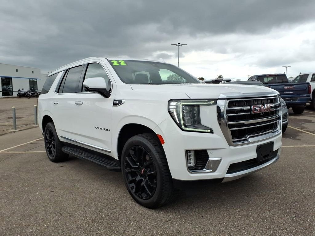 2022 GMC Yukon SLT