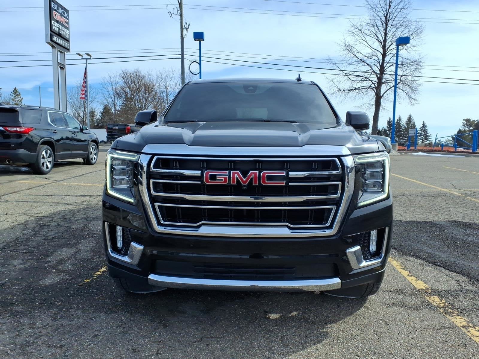 2022 GMC Yukon SLT