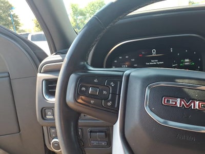 2023 GMC Yukon SLT