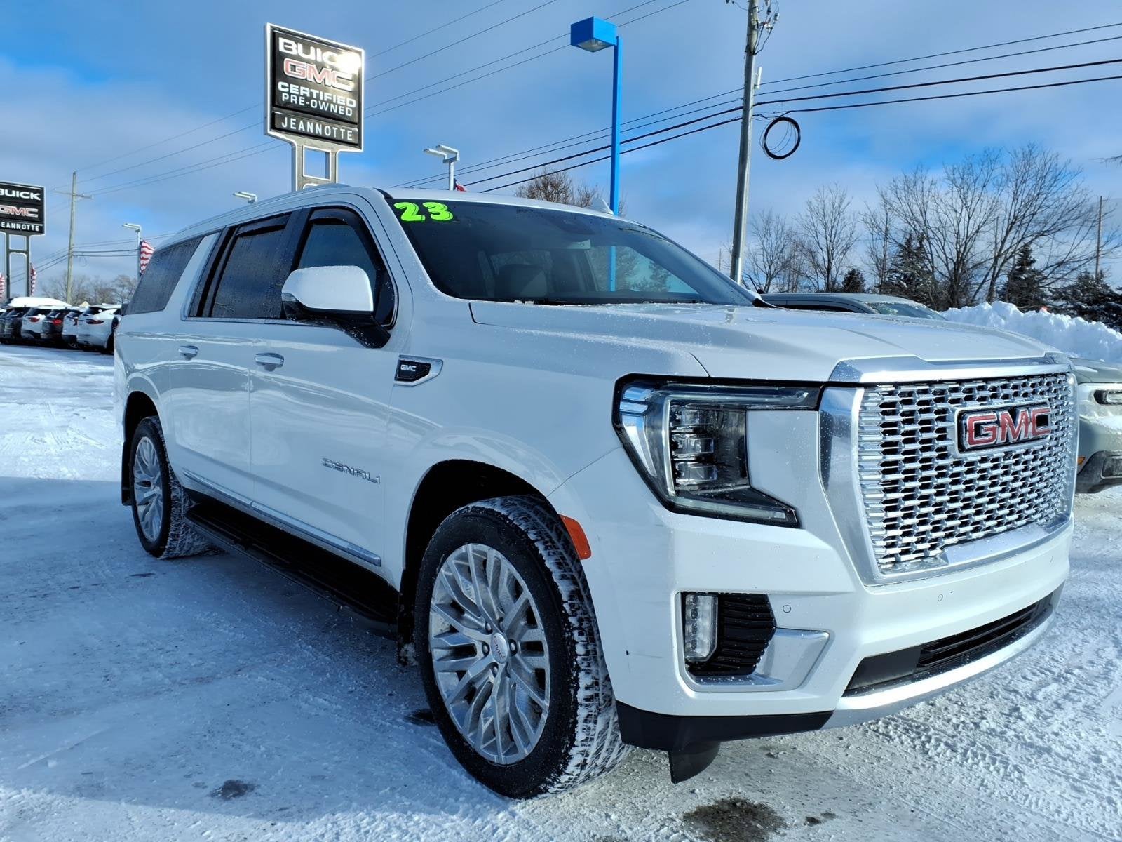 2023 GMC Yukon XL Denali