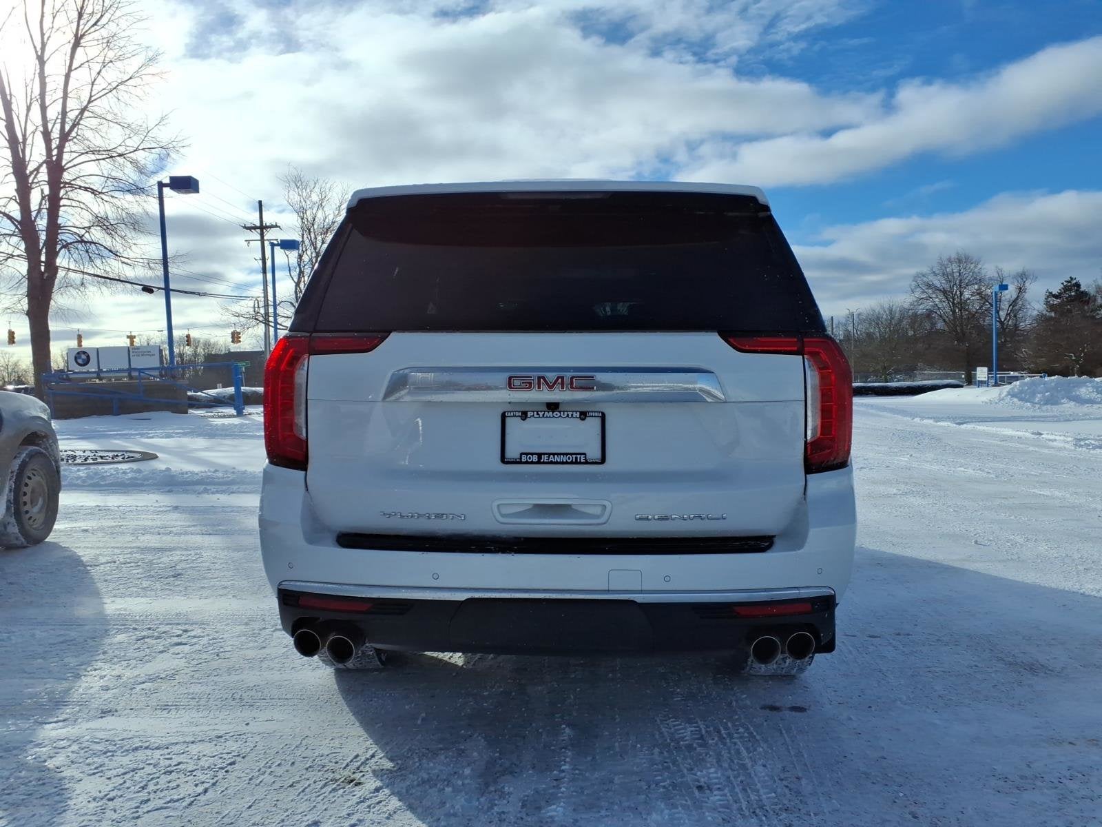 2023 GMC Yukon XL Denali