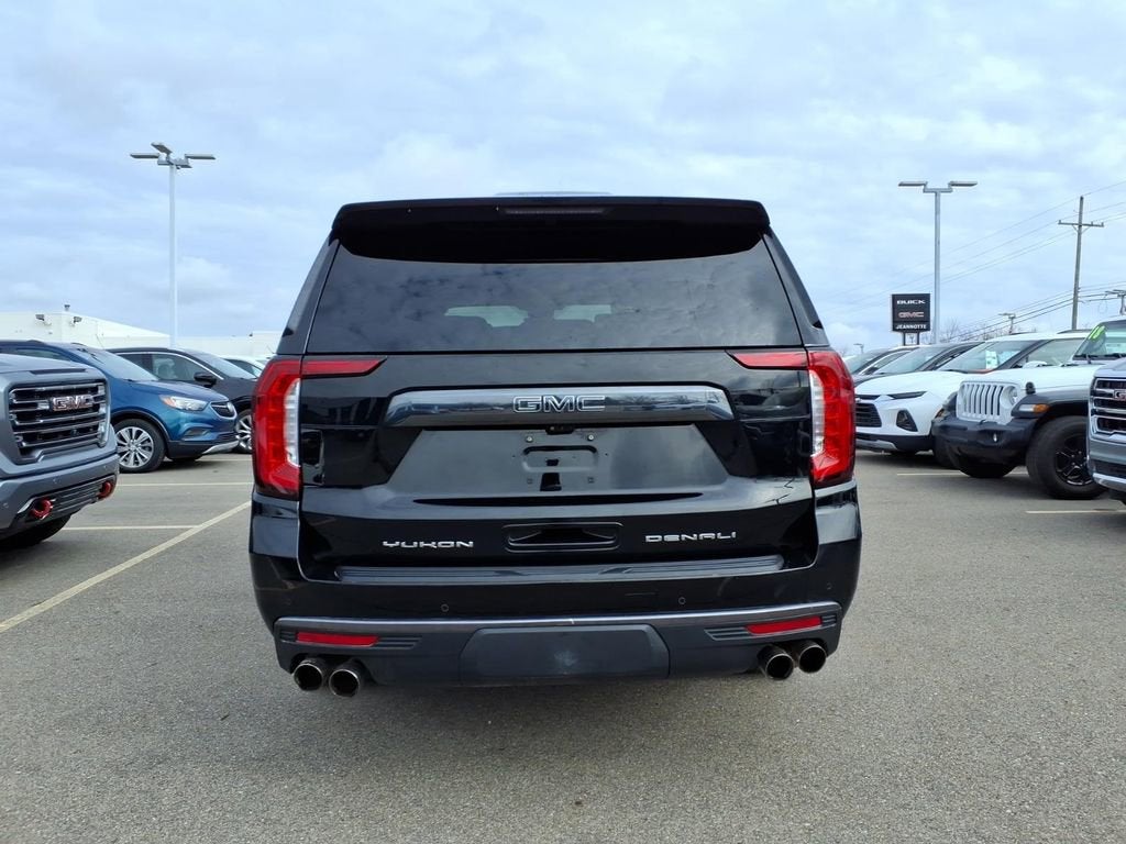 2023 GMC Yukon XL Denali Ultimate