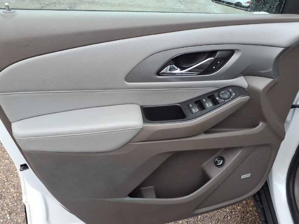 2018 Chevrolet Traverse LT Leather
