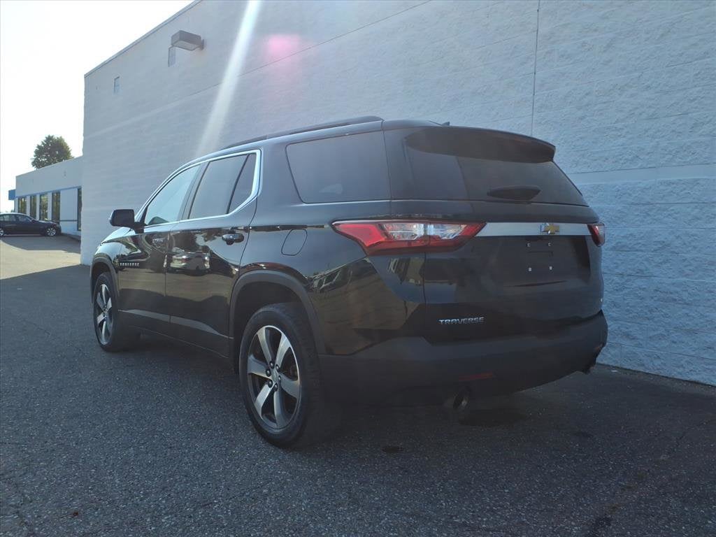 2021 Chevrolet Traverse LT Leather