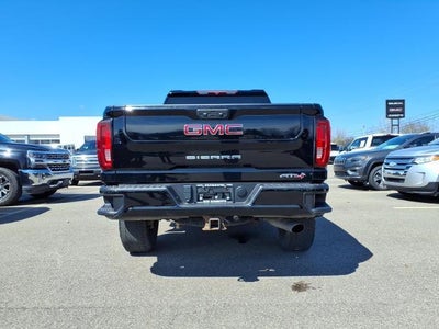 2023 GMC Sierra 2500 HD AT4