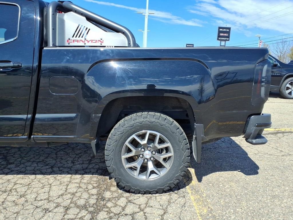2017 GMC Canyon 4WD SLE