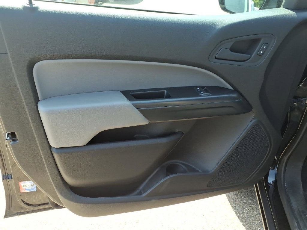 2022 GMC Canyon 4WD Elevation Standard