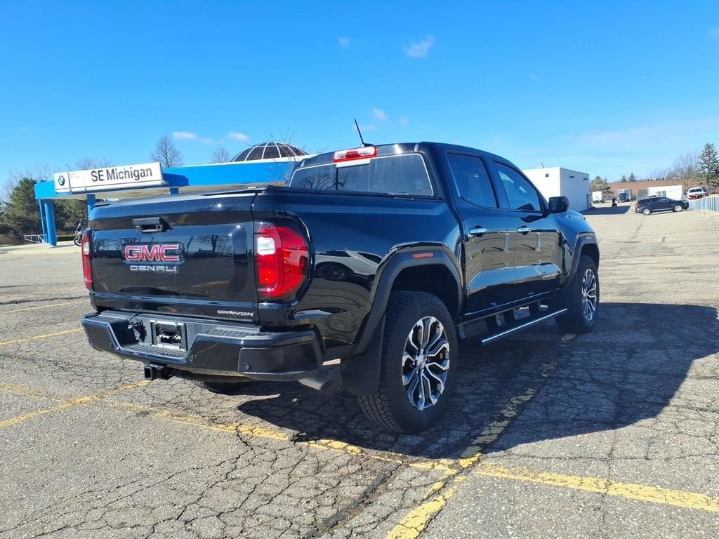2024 GMC Canyon 4WD Denali
