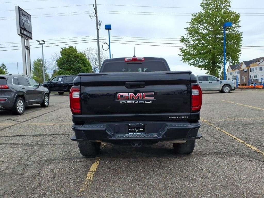 2023 GMC Canyon 4WD Denali