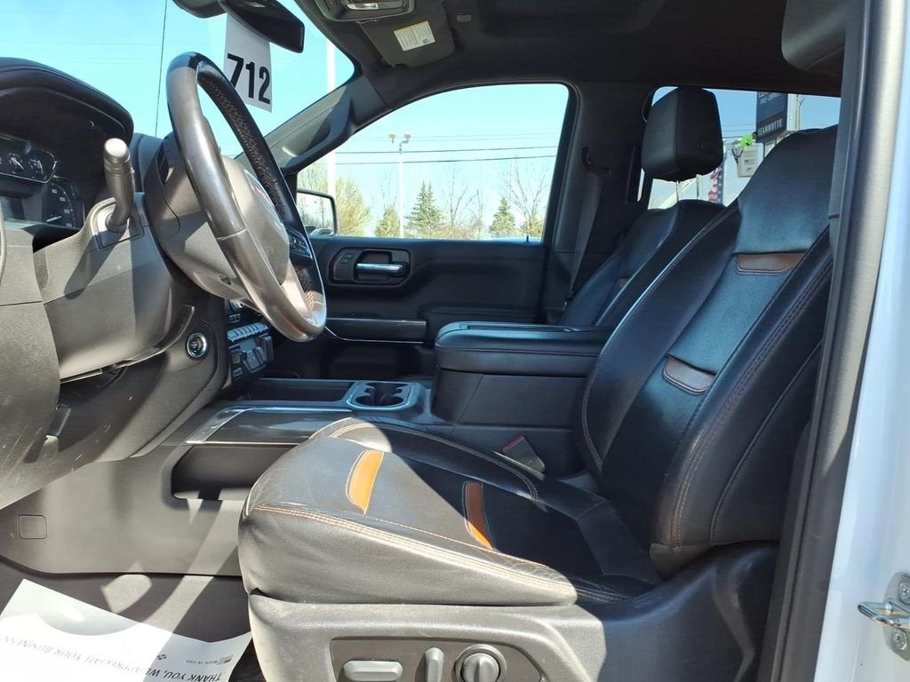 2021 GMC Sierra 1500 AT4