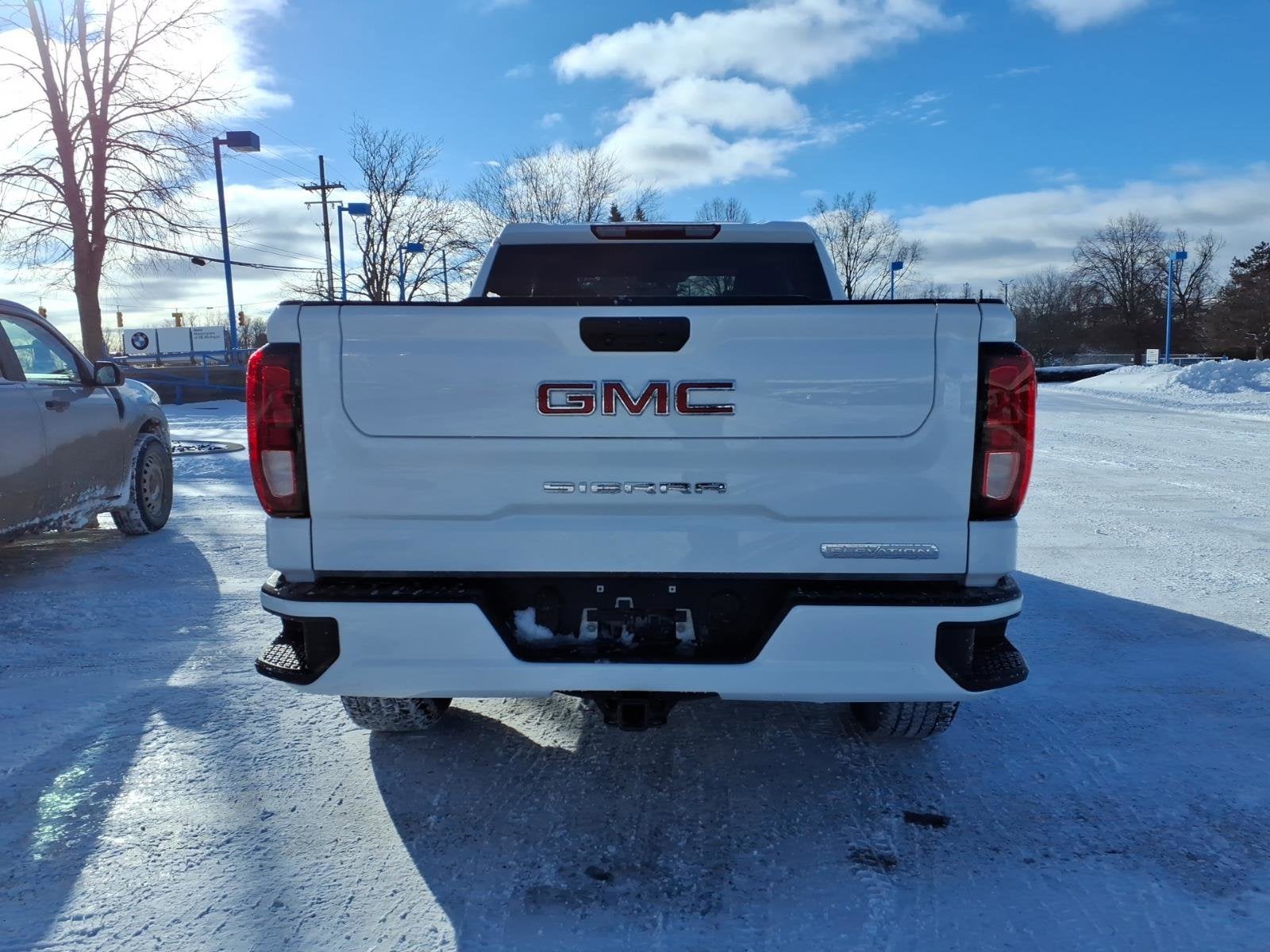 2022 GMC Sierra 1500 Limited Elevation
