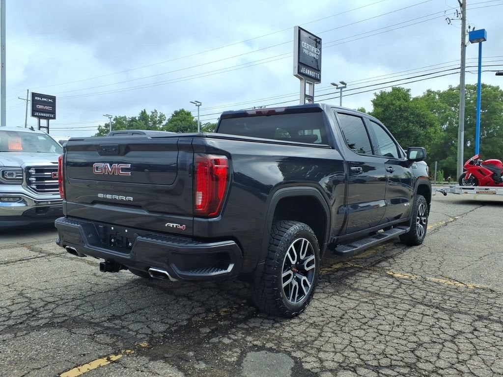 2023 GMC Sierra 1500 AT4