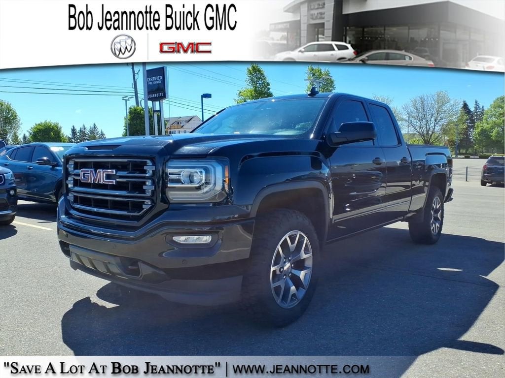 2018 GMC Sierra 4WD Double Cab Standard Box SLT's photo