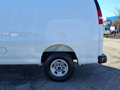 2025 GMC Savana Cargo Base