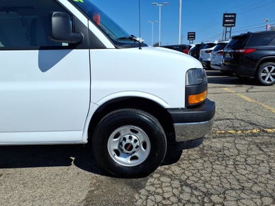 2025 GMC Savana Cargo Base