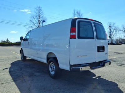 2025 GMC Savana Cargo Base