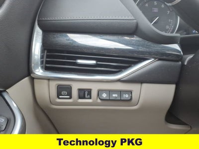2023 Cadillac XT4 AWD Premium Luxury