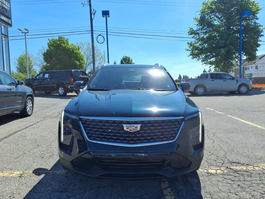 2024 Cadillac XT4 AWD Premium Luxury